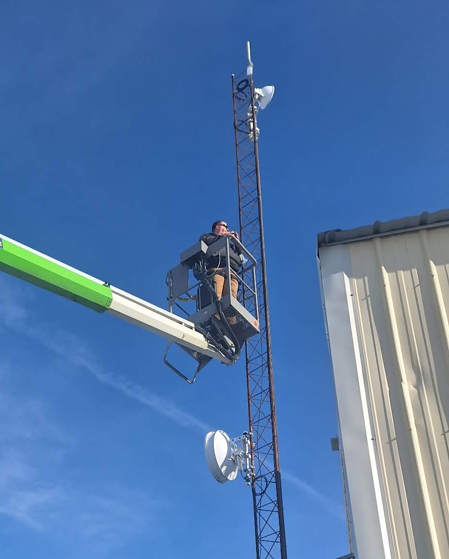 Infrastructure tower maintenance